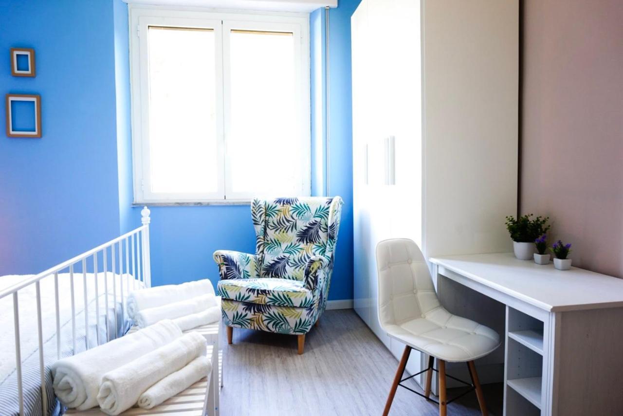 Villa Aurelia - Seafront Apartment With Terrace クアルトゥ・サンテーレナ エクステリア 写真