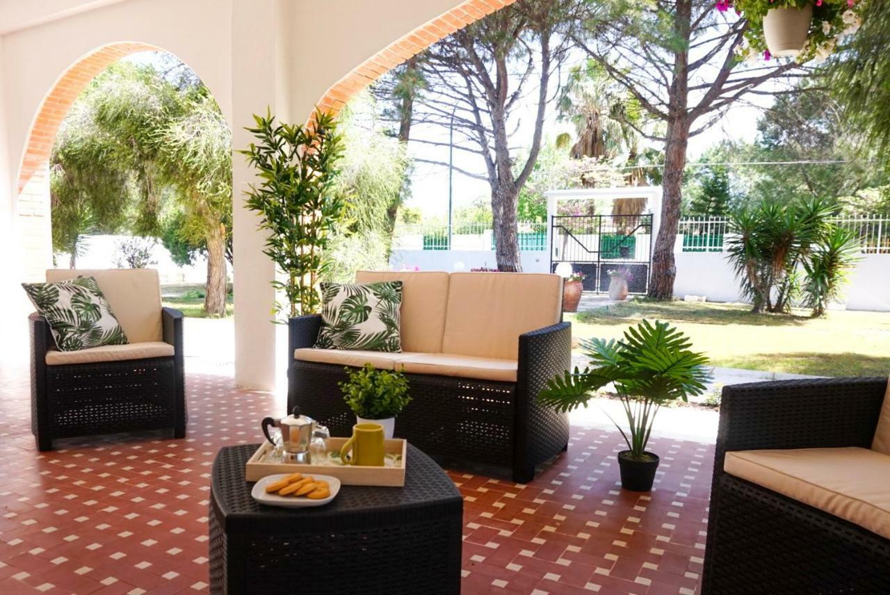 Villa Aurelia - Seafront Apartment With Terrace クアルトゥ・サンテーレナ エクステリア 写真